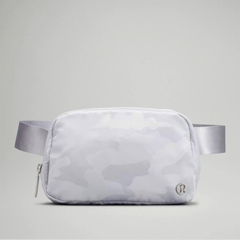 NWT Lululemon Belt Bag